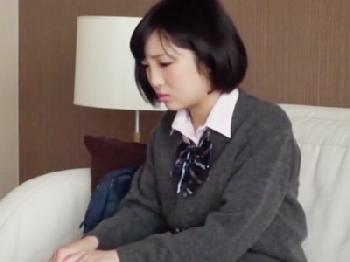当たり屋に騙され泣きながら性的暴行された女子校生