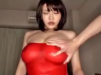 ローション塗れの巨乳美女を揉みしだき情熱的なSEX