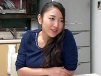 父の再婚相手が反則級の美女→欲求爆発で近親交配SEX