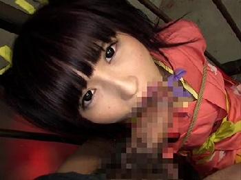 【まりあ】着物姿のツインテール美少女コスプレイヤーが股間のワレメとアナルにゴムなし挿入孕ませ射精されてイク!!