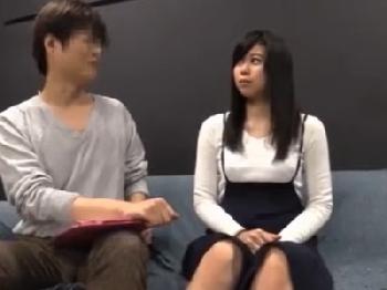 男の借金のカタに目の前で挿入される黒髪美少女