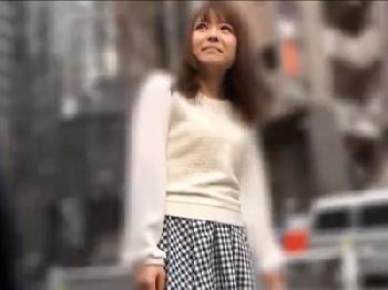 賞金獲得目指して素人男女が中出し交尾