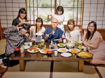 ひきこもりや不良娘の駆け込み寺で娘を洗脳し中出し厚生