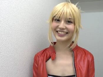 嫌いな中年男に狂ったほど絶頂させられる美少女コスプレイヤー!!