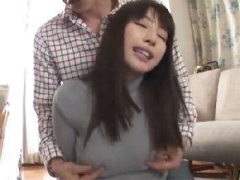 巨乳お姉さんを否応なしに挿入してディープな顔面射精する