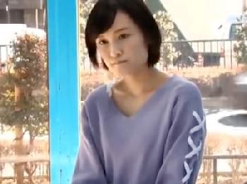 いくつになっても性的欲望が収まらない熟女たちの集い!!時間さえあればSEXに没頭する淫らな人妻たち