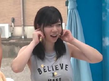 マジックミラー号でボイン女子大生と男友達が中出しマッサージ