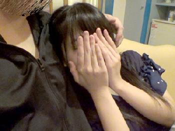 上司の女子大生娘に手を出しハメ撮りする背徳的な性行為