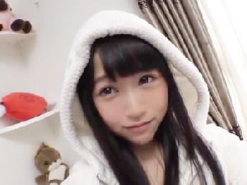 地方からイベント上京した美少女コスプレイヤーをシチュエーション変えて中出し発射