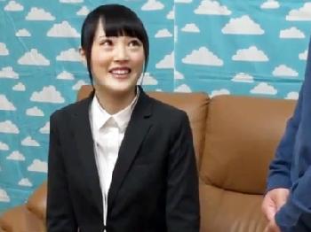 夫が見せられた妻の寝取られ映像!!