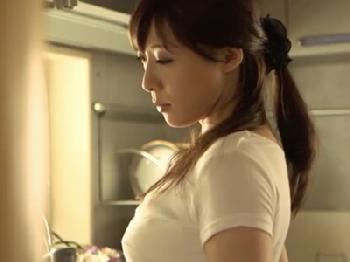 引きこもりの息子の性的欲望処理玩具にされた巨乳母