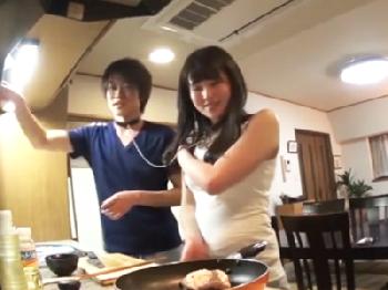 即席カップルエロ企画で紐で男女を繋げて生活させたら何時間で性行為するのか検証W