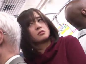 非人道的な痴漢男に性的暴行膣内射精される美女女子大生