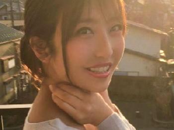 見た目清楚だけど抜いだら巨乳!!女子大生を連れ込んで欲情させてコンドーム未装着のお仕置き性交