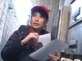 ピザ屋の配達員さんが可愛すぎたので媚薬塗りたくったペニスで性的凌辱してみた