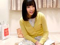 終電逃した素人娘をタクで送って送り狼SEX