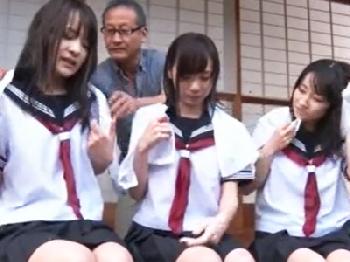 親切を装い純朴な田舎美少女達に近づいた強姦魔が無慈悲な性的暴行を決行!!