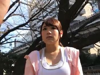 ムチッとした肉感的女体の素人娘が巨根で奥までピスられ全力アクメ顔披露