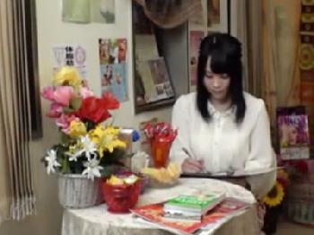 マッサージ師に性感帯を刺激され性的感度が凄く良好に反応する巨乳娘に中出し発射