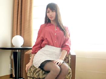 エステティシャンの綺麗な人妻がいやらしさをどんどん増していく興奮SEX