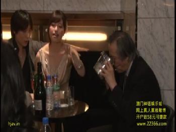 キャバ嬢に媚薬を盛ったら想像以上にムラっとくる→痴女られて中出し