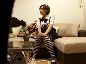 スレンダー巨乳の訪日アニメコスプレ美少女を自宅に連れ込み尺八ご奉仕してもらった