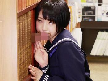 様々なとこからペニスが飛び出てていつでも射精させられる都立舐めながら●校