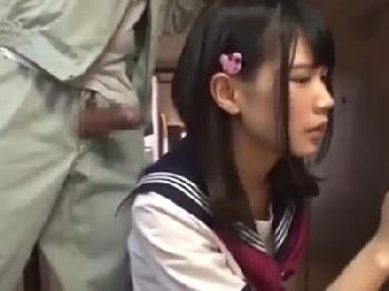 女子校生の留守番狙って乗り込み→中出し性暴行