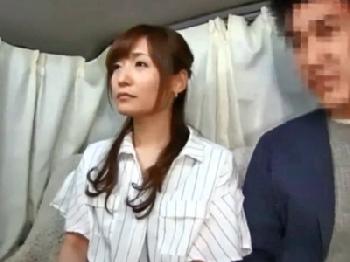 結婚5年目の人妻が性的欲望が辛抱の限界に耐えきれず他人棒挿入にガチ喘ぎ!!