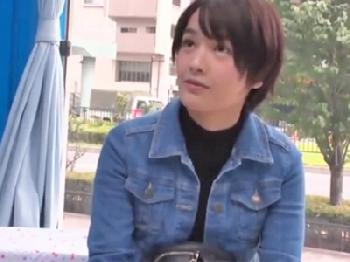 ショートヘア女子ナンパ→悩み相談と偽って膣内でスペルマを発射される