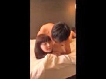 パイパン口リ素人との携帯ハメ撮り動画が流出