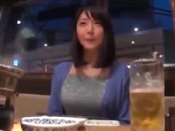 ナンパした巨乳素人に精液顔面射精性交