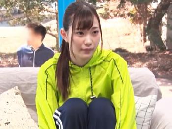 質問中に巨根を即ズボ!!快感のあまりミラーの向こうの彼氏を忘れて恍惚絶頂W