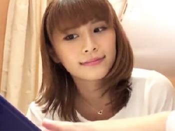 谷間をチラつかせて誘ってくる美容師さんと店内でひそかに性行為