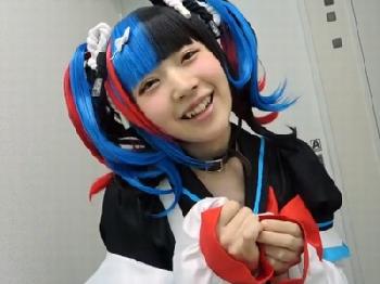 と凄く嫌っていた中年男に死ぬほど絶頂させられるコスプレ娘