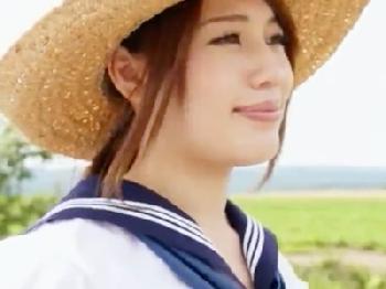 ドライブ中の巨乳女子校生を野外に連れ出し青姦性暴行