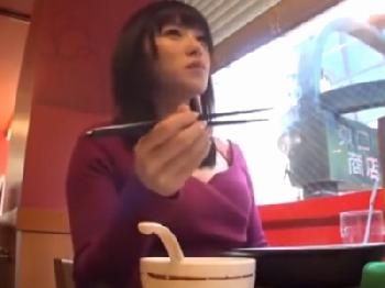 黒髪の上玉素人をナンパGET!!自宅に連れ込んでハメ撮り成功