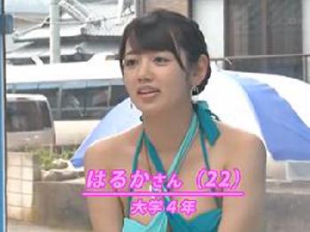 友人同士の男女がヤバいマッサージで辛抱出来ずに膣射性交