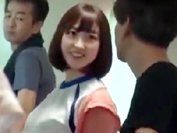 超美形な万引き女子校生へのお仕置きは性的暴行膣内射精