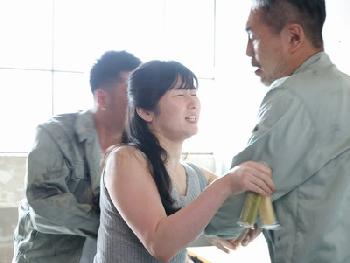 夫の再婚相手に手を出してしまった息子…親子の両方に抱かれた妻は毎日求められて…