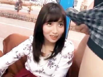 とても綺麗な人妻がオナニー鑑賞で興奮してそのまま密通交尾