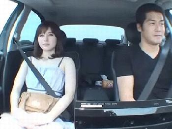 座っているだけで色気がムンムン漂う極上素人さんとハメ撮り旅行