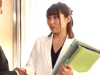 本社から移動してきた黒人社長のビックペニスの虜になったオフィスレディ