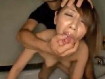 自宅に連れ込んだギャルとお風呂で楽しくぶっかけ射精