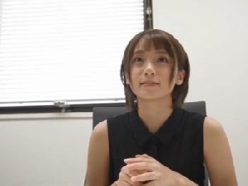 THE美少女のような綺麗だけど幼さの残る人妻…まだまだ遊び足りなくてAV出演