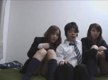 キュートな女子校生が同級生の男の子とAV鑑賞→ムラっときて流れでSEX!!