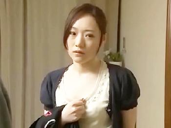 ダンナとご無沙汰な人妻が義父の肉棒に尻まで濡らす肉親交尾