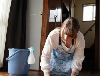 息子の嫁が金髪アメリカ人だったら…一度は味見してみたくなるのが義父ってもんだ!!