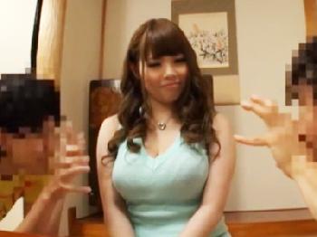 エロ少年にゴムなし挿入孕ませ射精され精液タンク化する爆乳ギャルW