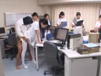 セックスが当たり前の日常→病院生活でナースと四六時中性交